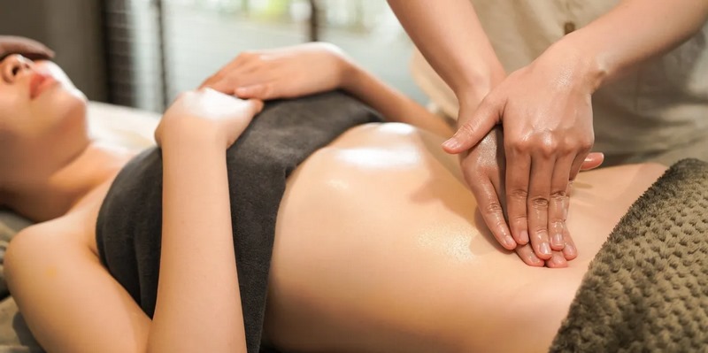 Các bước massage cần thực hiện nhẹ nhàng đúng cách